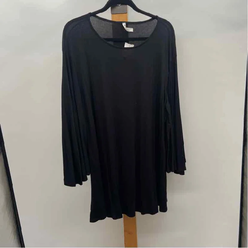 Emerald Women's Size 2X Black Solid Tunic