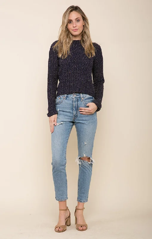 Astrid Laced Back SweaterPulloverpeak